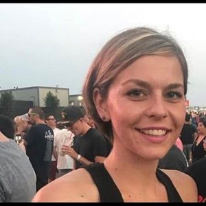 Meet your Posher, Charlotte